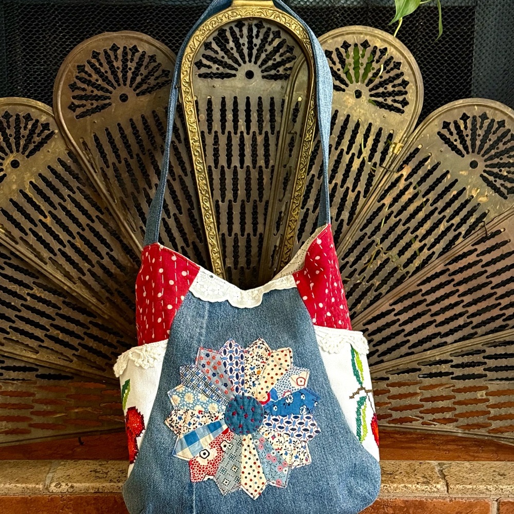 Quilted Patchwork Purse Featuring Authentic 1920’… - image 1